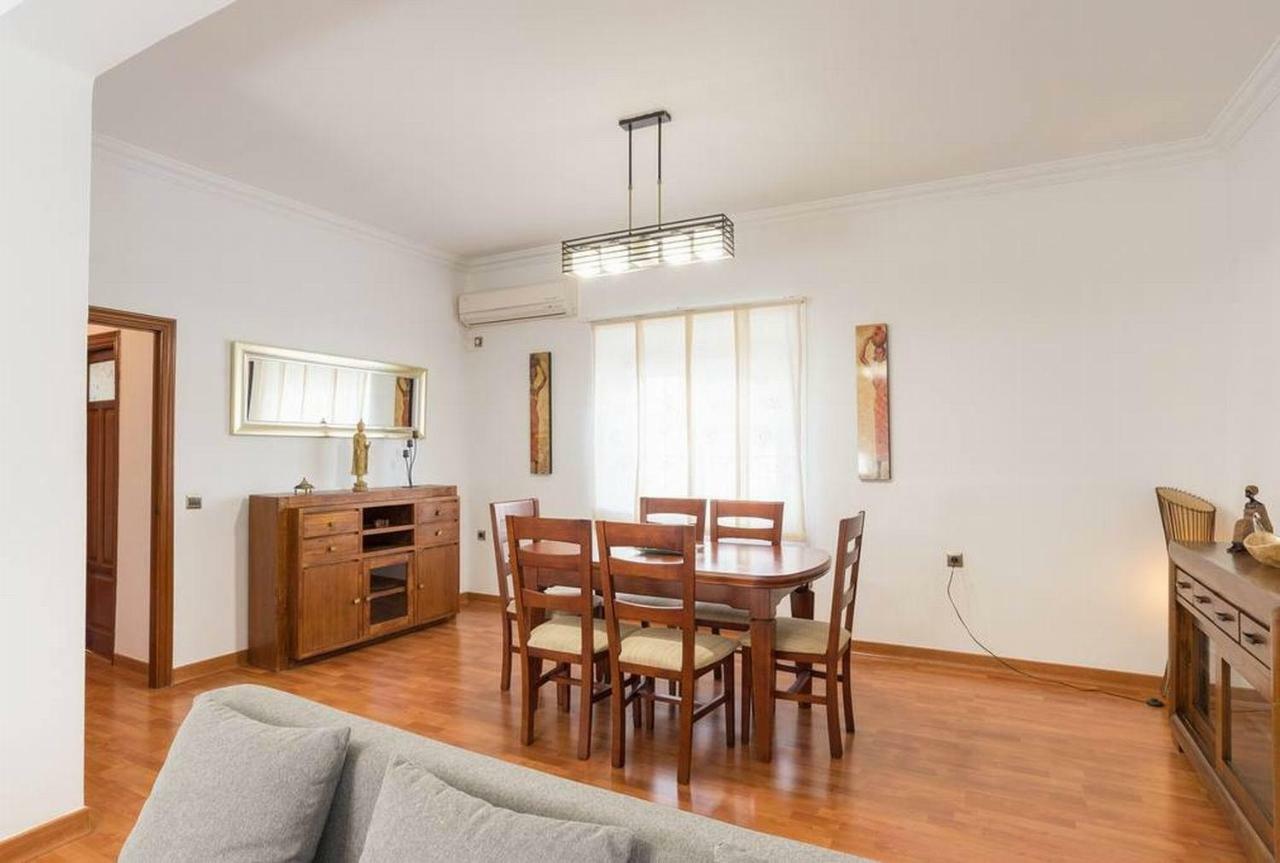 Milagros 110 M2 Apartament *